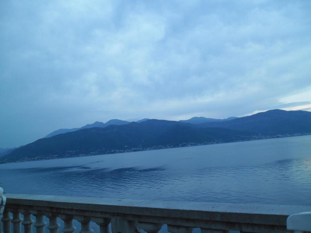 Apartments Petrović Tivat Zewnętrze zdjęcie